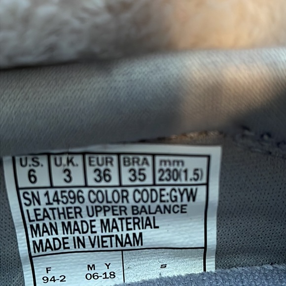 Sketchers Air Cooled Slip Ons - Picture 6 of 8